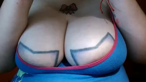 Snapshot of bianka_star_ chatting on January 28, 2025, 11:28 pm bianca online show from January 28, 2025, 11:28 pm