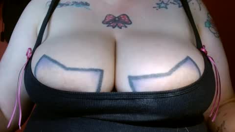 Snapshot of bianka_star_ chatting on February 12, 2025, 10:15 pm bianca online show from February 12, 2025, 10:15 pm