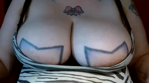 Snapshot of bianka_star_ chatting on April 22, 2026, 12:50 pm bianca online show from April 22, 2026, 12:50 pm