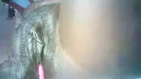 pretty online show from March 8, 2025, 10:43 am