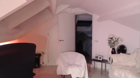 Bickel online show from November 9, 2025, 5:50 am