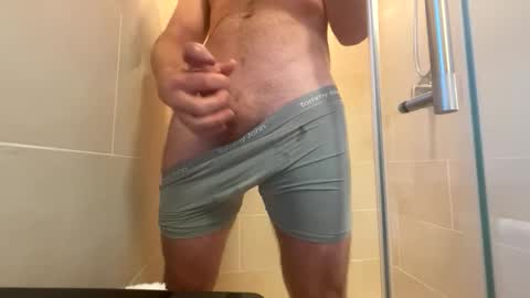 Snapshot of bicuriousbigdick chatting on February 3, 2026, 12:54 pm bicuriousbigdick online show from February 3, 2026, 12:54 pm
