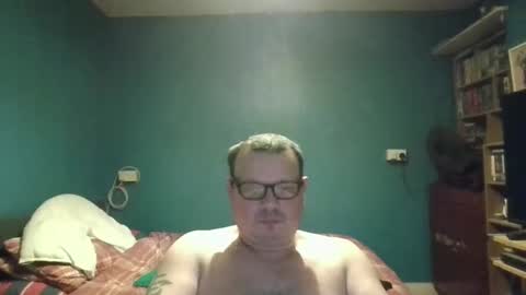 Snapshot of bidan1986 chatting on February 14, 2025, 2:54 pm bigdan1986 online show from February 14, 2025, 2:54 pm