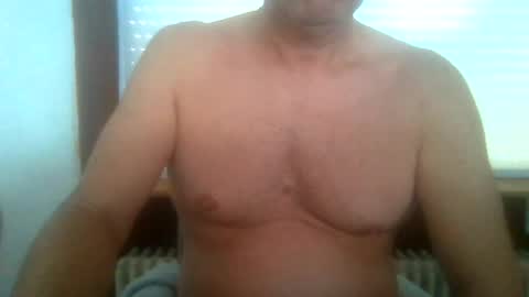 Snapshot of bieben1985 chatting on July 13, 2026, 6:05 am Ben online show from July 13, 2026, 6:05 am