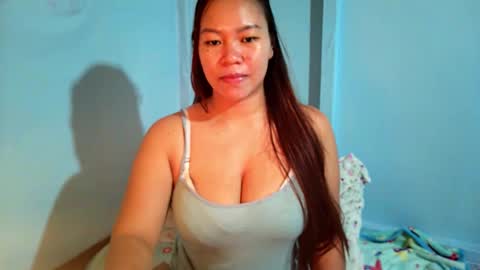 Snapshot of big_buttasian chatting on February 8, 2025, 4:36 am Grace - online show from February 8, 2025, 4:36 am