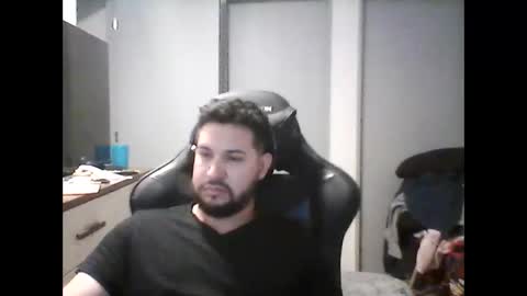 latinBoyHuge online show from December 16, 2024, 2:49 pm