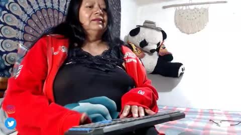 Snapshot of big_lola_ chatting on October 19, 2025, 10:54 pm big_lola_ online show from October 19, 2025, 10:54 pm
