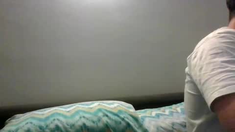 Snapshot of bigballsnojoke chatting on December 21, 2024, 8:50 am bigballsnojoke online show from December 21, 2024, 8:50 am