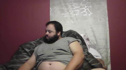 Snapshot of bigbear3287 chatting on October 6, 2025, 9:29 am Liam online show from October 6, 2025, 9:29 am