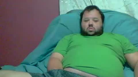 Snapshot of bigbear3287 chatting on November 17, 2025, 8:09 am Liam online show from November 17, 2025, 8:09 am