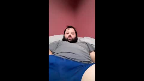 Snapshot of bigbear3287 chatting on February 1, 2026, 8:02 am Liam online show from February 1, 2026, 8:02 am