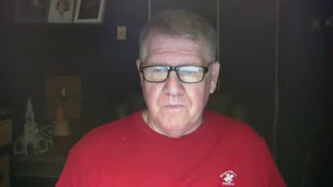 Snapshot of bigbeerdrinker1 chatting on December 6, 2024, 4:25 am bigbeerdrinker online show from December 6, 2024, 4:25 am