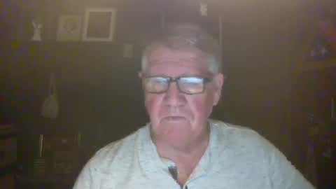 Snapshot of bigbeerdrinker1 chatting on November 19, 2025, 7:19 am bigbeerdrinker online show from November 19, 2025, 7:19 am