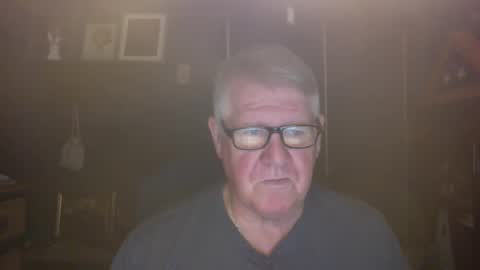 Snapshot of bigbeerdrinker1 chatting on November 23, 2025, 4:45 am bigbeerdrinker online show from November 23, 2025, 4:45 am