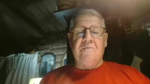 Snapshot of bigbeerdrinker1 chatting on December 2, 2025, 11:56 pm bigbeerdrinker online show from December 2, 2025, 11:56 pm