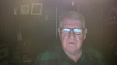 Snapshot of bigbeerdrinker1 chatting on January 6, 2026, 6:06 am bigbeerdrinker online show from January 6, 2026, 6:06 am