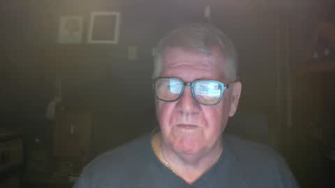 Snapshot of bigbeerdrinker1 chatting on February 21, 2026, 7:42 am bigbeerdrinker online show from February 21, 2026, 7:42 am