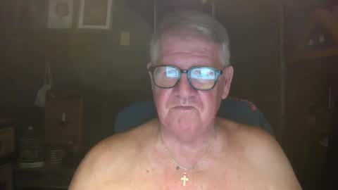 Snapshot of bigbeerdrinker1 chatting on March 23, 2026, 4:38 am bigbeerdrinker online show from March 23, 2026, 4:38 am