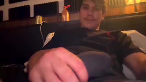 bigben281330 online show from October 20, 2025, 3:40 am