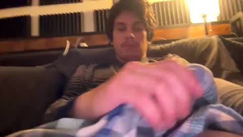 Snapshot of bigben281330 chatting on February 4, 2026, 4:46 pm bigben281330 online show from February 4, 2026, 4:46 pm