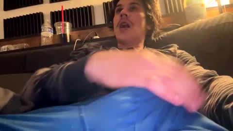 Snapshot of bigben281330 chatting on February 7, 2026, 11:30 pm bigben281330 online show from February 7, 2026, 11:30 pm