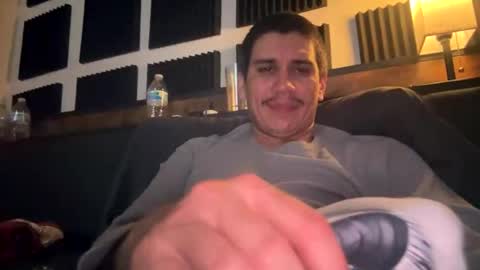 Snapshot of bigben281330 chatting on March 1, 2026, 9:11 am bigben281330 online show from March 1, 2026, 9:11 am