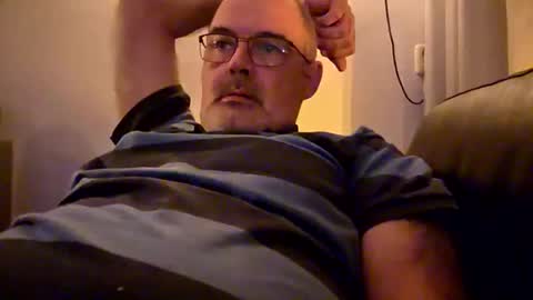 bigbibear88 online show from October 4, 2025, 9:46 pm