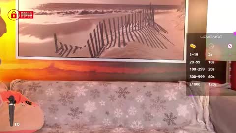 Snapshot of bigboobsarri chatting on October 31, 2025, 2:29 pm BigBoobsArri online show from October 31, 2025, 2:29 pm