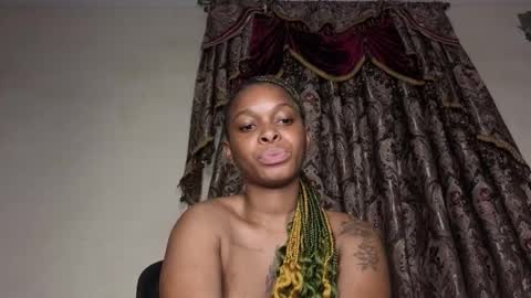 Lucy online show from December 14, 2025, 12:05 am