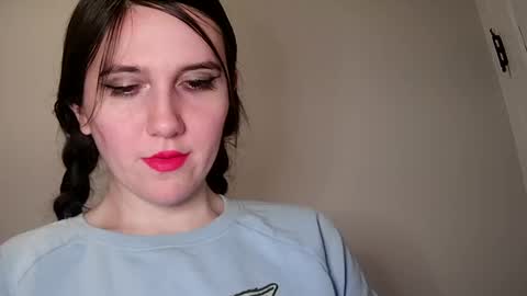 Isabella online show from January 24, 2025, 8:11 pm