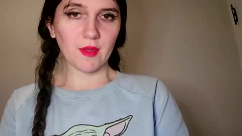 Isabella online show from January 26, 2025, 10:35 pm