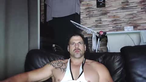 Bigboyband online show from November 3, 2025, 6:09 pm