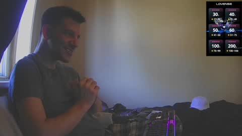 Jon - Im Straight online show from September 29, 2025, 7:08 pm