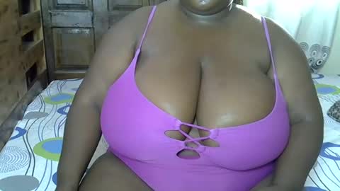 bigchocotities online show from February 1, 2025, 2:24 pm