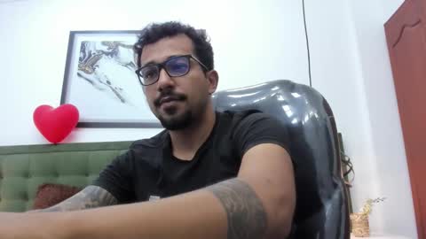 bigcock_hair online show from February 15, 2026, 10:28 pm