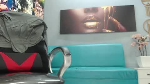 Snapshot of bigcock_hair chatting on May 16, 2026, 12:51 am bigcock_hair online show from May 16, 2026, 12:51 am