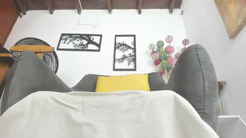 sexy muscle online show from January 9, 2025, 8:24 am