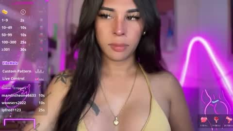 Snapshot of bigcockamanda23 chatting on October 16, 2025, 2:34 am queen amanda online show from October 16, 2025, 2:34 am