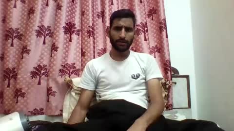 Snapshot of bigcockboy2580 chatting on December 21, 2024, 10:06 am akash online show from December 21, 2024, 10:06 am