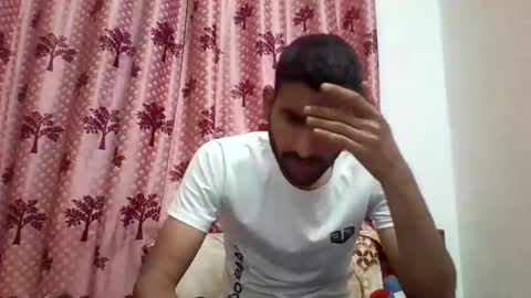 Snapshot of bigcockboy2580 chatting on February 14, 2025, 8:42 am akash online show from February 14, 2025, 8:42 am
