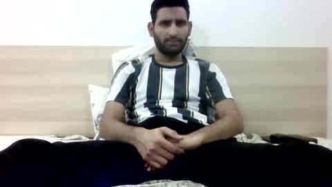 Snapshot of bigcockboy2580 chatting on September 21, 2025, 7:15 pm akash online show from September 21, 2025, 7:15 pm