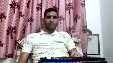 akash online show from October 1, 2025, 6:08 am