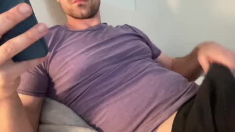 Snapshot of bigcollegecock69690 chatting on January 27, 2025, 11:43 pm bigcollegecock69690 online show from January 27, 2025, 11:43 pm