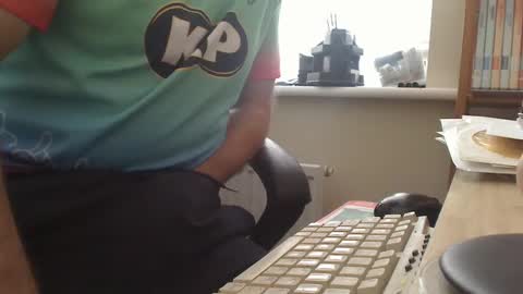 bigcurve online show from December 22, 2024, 12:38 pm