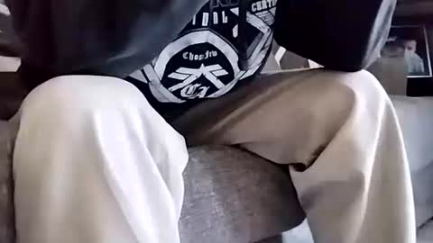 Cloudy909 online show from February 23, 2025, 8:22 pm