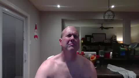 Snapshot of bigdave10005 chatting on December 19, 2024, 2:45 am bigdave10005 online show from December 19, 2024, 2:45 am
