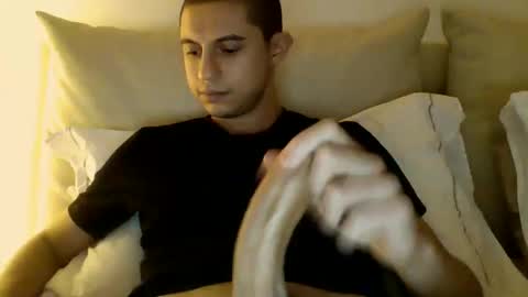 Snapshot of bigdickkkk2035 chatting on February 1, 2025, 5:26 pm Big online show from February 1, 2025, 5:26 pm