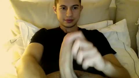 Snapshot of bigdickkkk2035 chatting on February 9, 2025, 2:17 am Big online show from February 9, 2025, 2:17 am