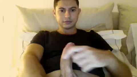 Snapshot of bigdickkkk2035 chatting on September 12, 2025, 5:24 pm Big online show from September 12, 2025, 5:24 pm