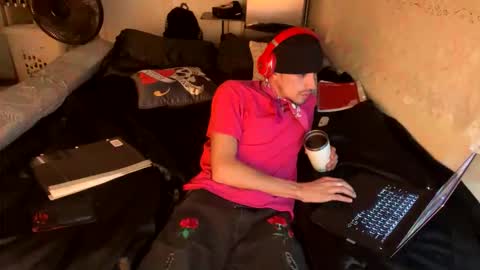 bigdickpapishampoo online show from February 11, 2026, 5:45 am